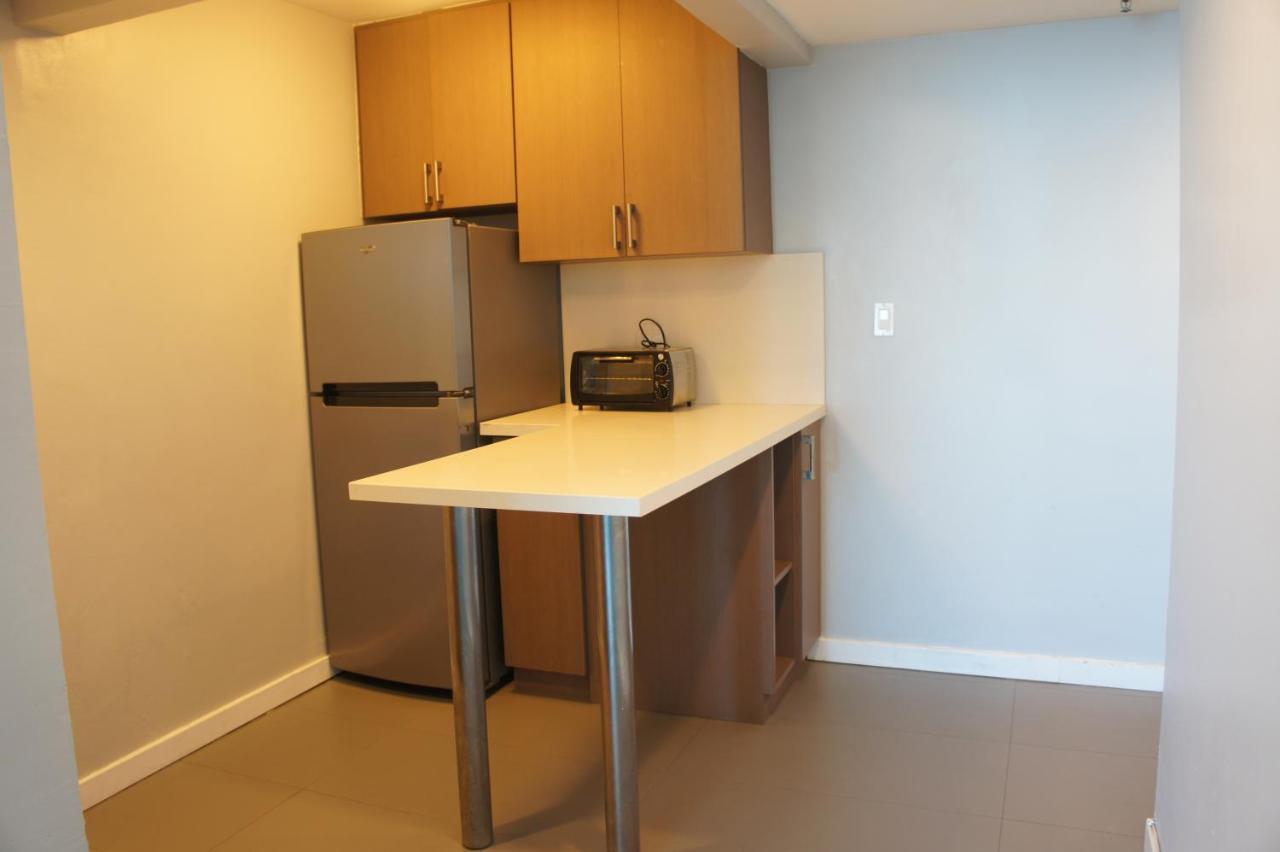 Castle 835 Oceanview Studio On Beach With Pool, Gym, Bars, And Free Parking Miami Beach Exterior photo