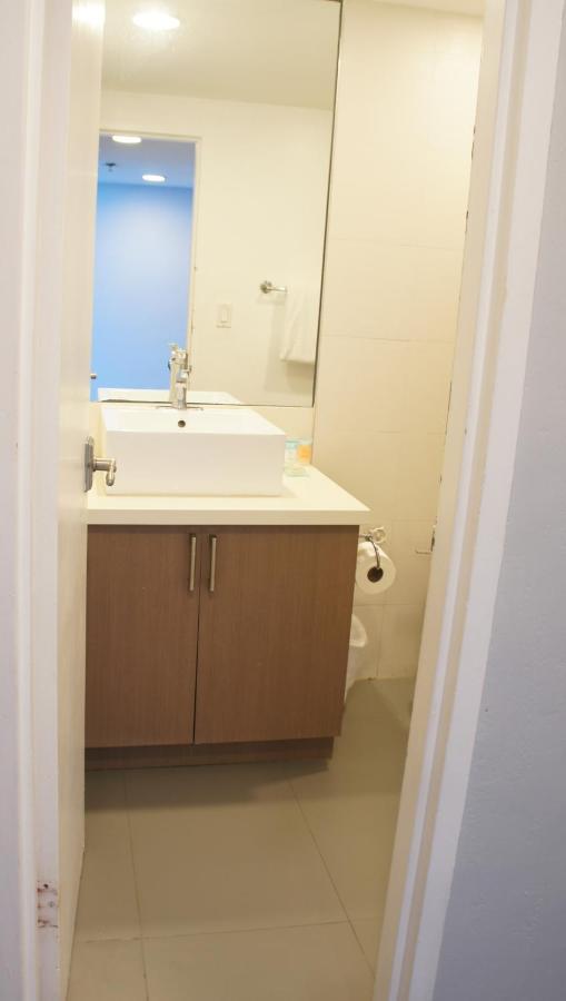 Castle 835 Oceanview Studio On Beach With Pool, Gym, Bars, And Free Parking Miami Beach Exterior photo