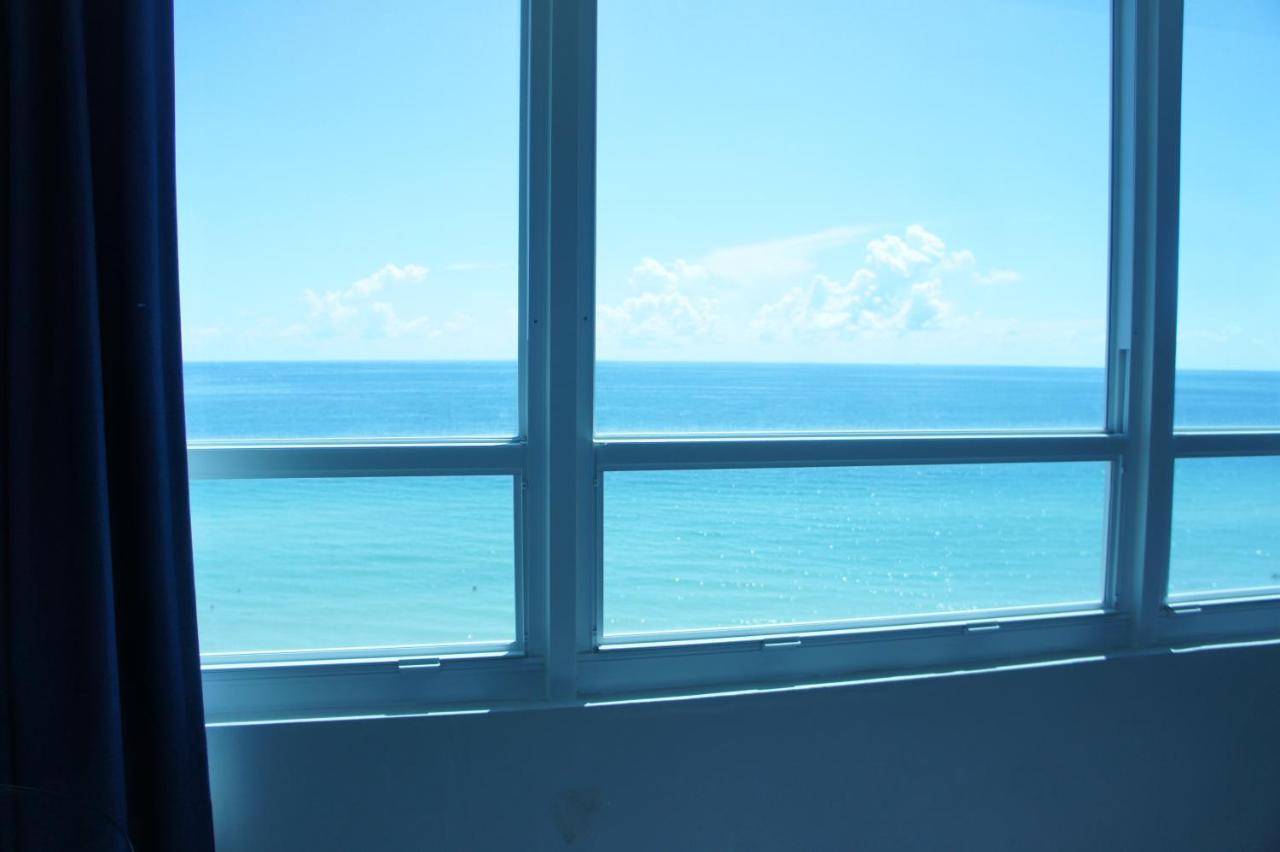Castle 835 Oceanview Studio On Beach With Pool, Gym, Bars, And Free Parking Miami Beach Exterior photo